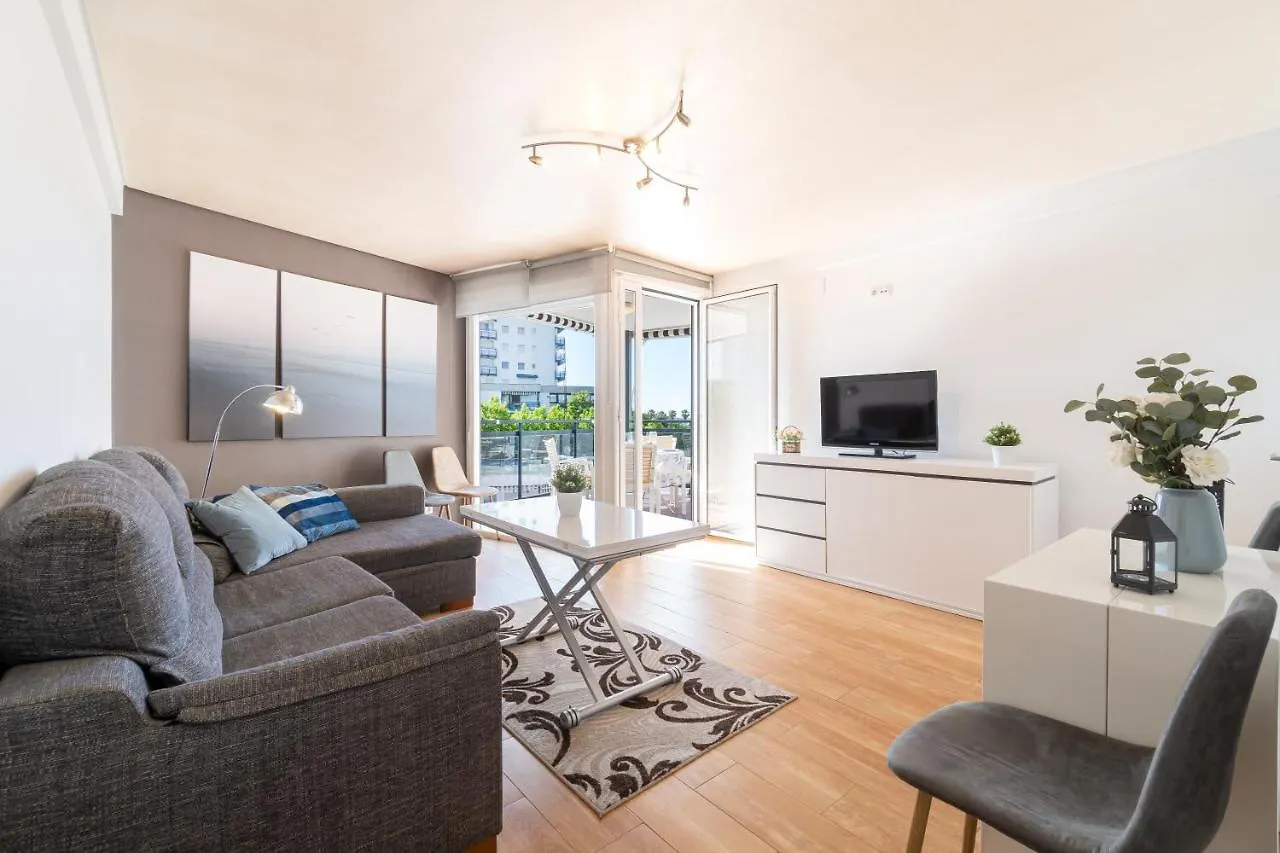 Salou Vista Al Mar Con Parking - 4 Ambientes Apartment Spain