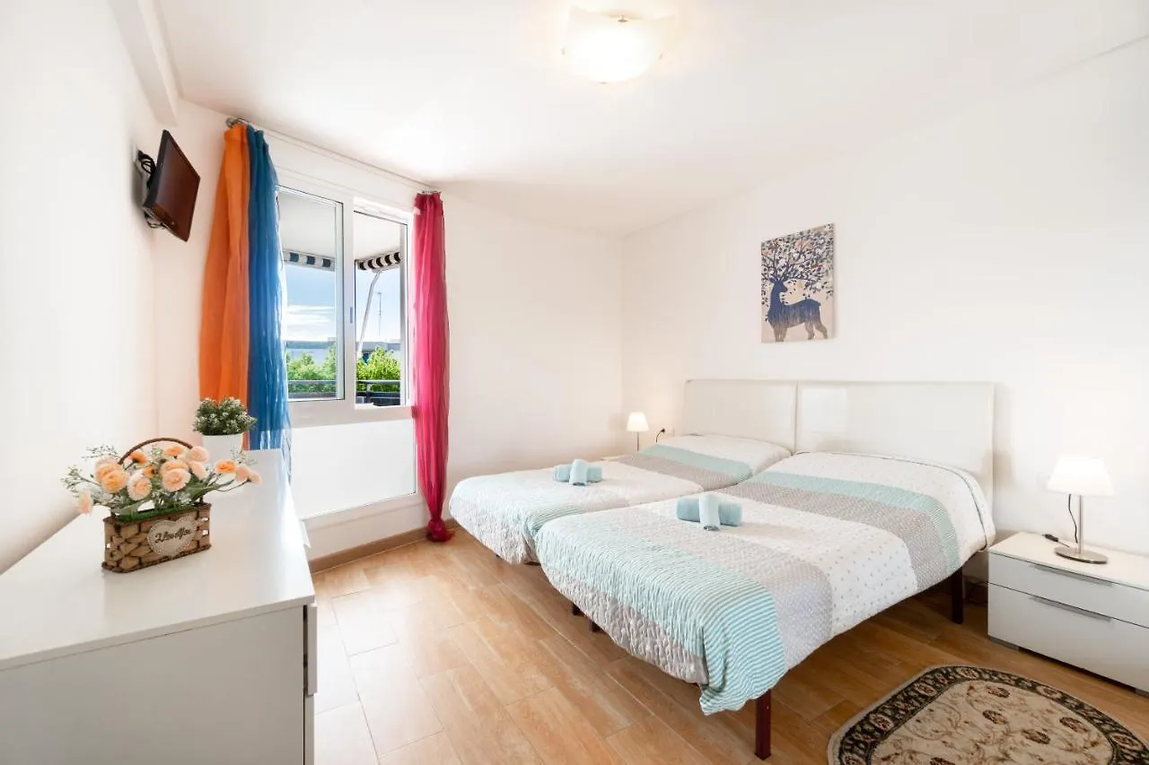 Salou Vista Al Mar Con Parking - 4 Ambientes Apartment 0*,  Spain